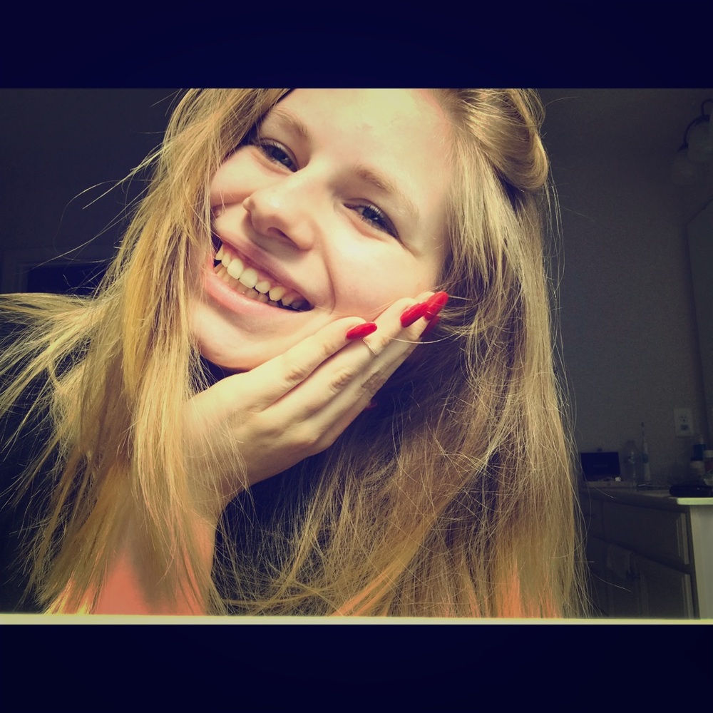 Meet your Posher, Madi